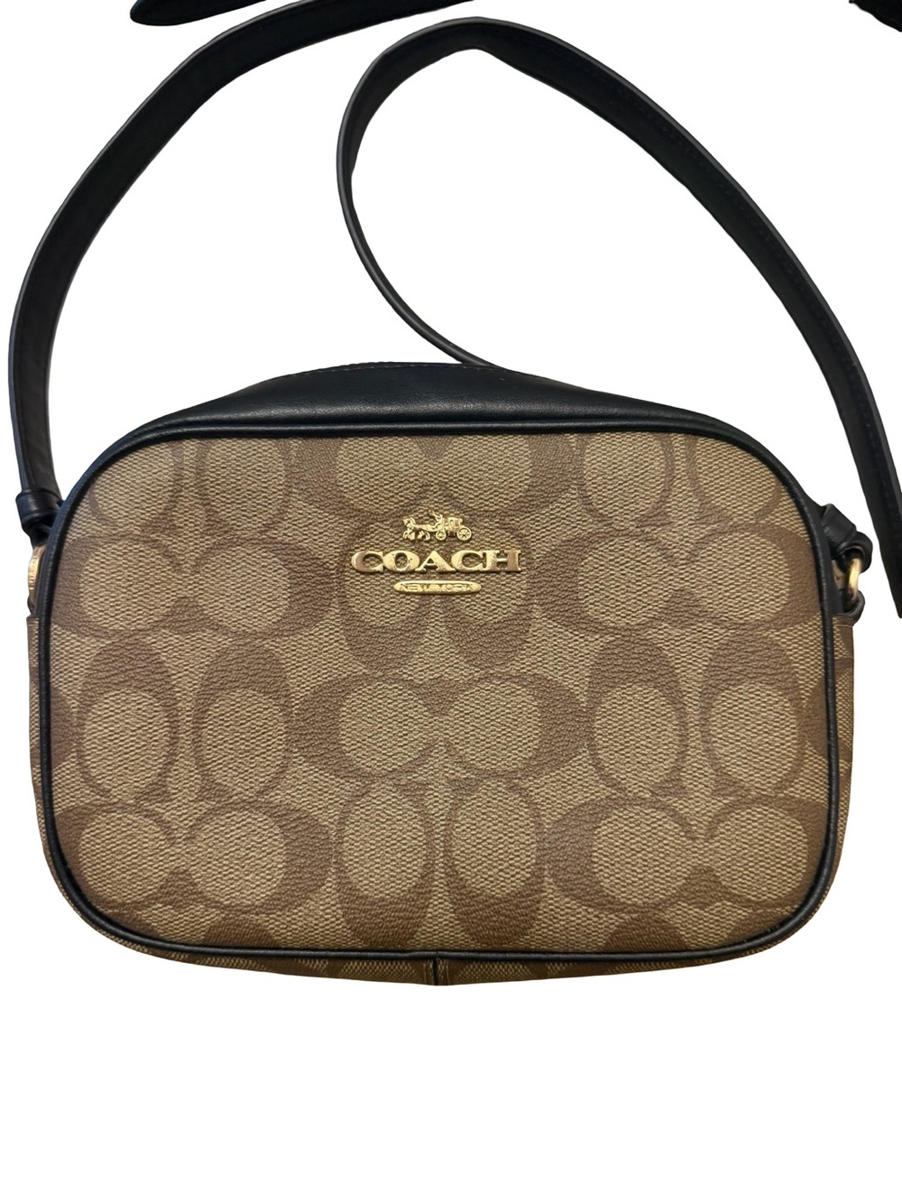 Coach Mini Jamie Camera Bag
In Signature Canvas - Picture 3 of 8